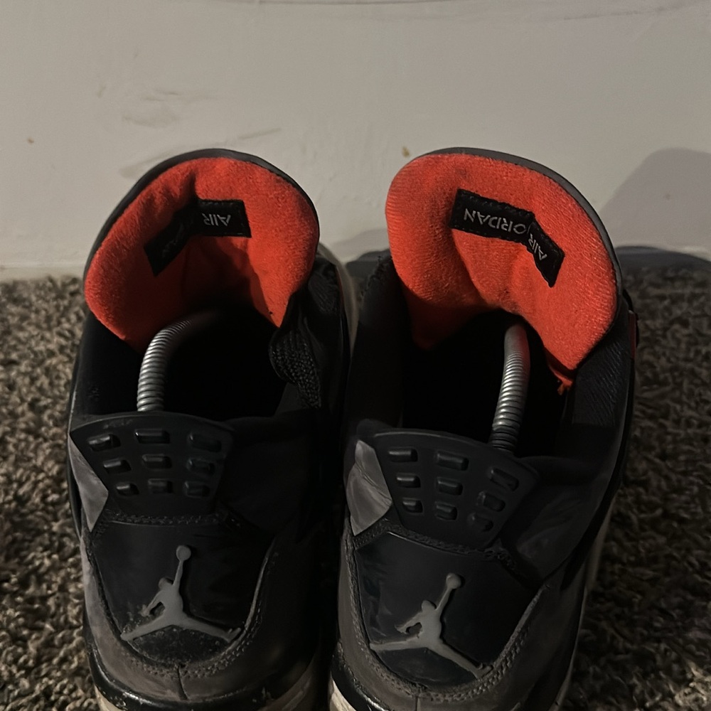 Jordan 4 retro mid